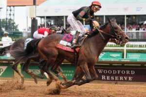 Golden Tempo wins Kentucky Derby; Cherie DeVaux makes history